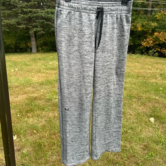 Women’s size M bundle - Picture 8 of 14